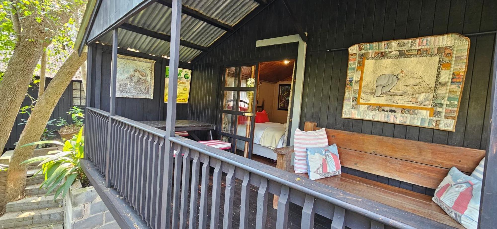 Old Vic Travellers Inn Nelspruit Mbombela Exteriör bild
