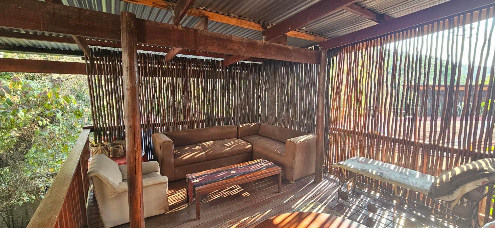 Old Vic Travellers Inn Nelspruit Mbombela Exteriör bild