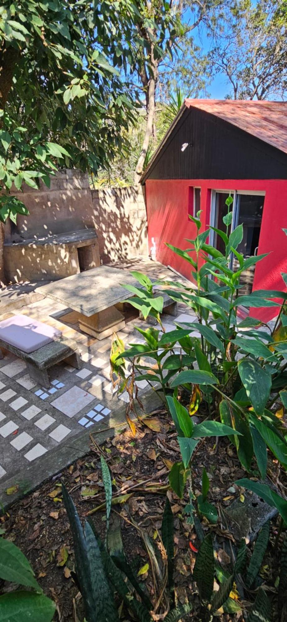 Old Vic Travellers Inn Nelspruit Mbombela Exteriör bild